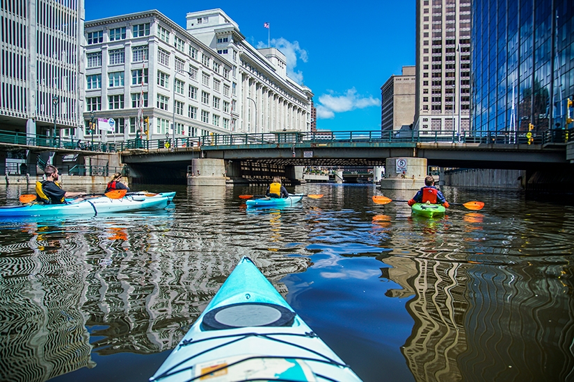 Kayaking Milwaukee River, Milwaukee Kayak Company, WIsconsin