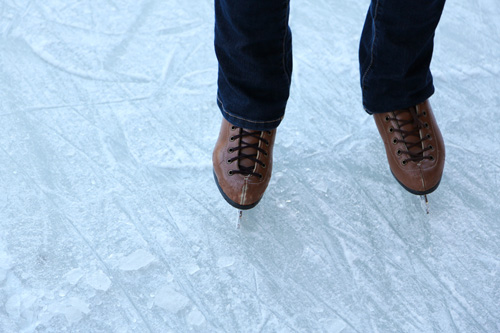 Ice Skating Centennial Lakes, Edina, Minnesota 