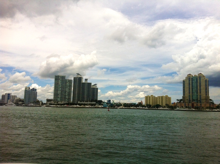 Miami Boat Tour - Island Queen