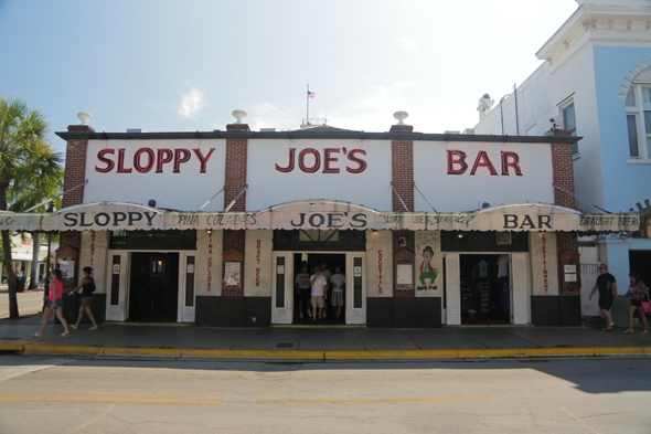 sloppy joe's bar was Hemingway's favorite