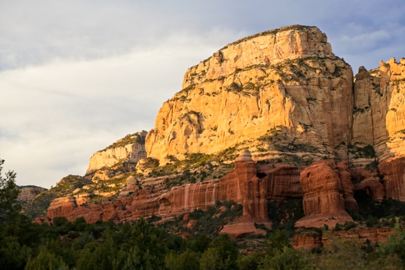 Hiking the Red Rock Trails in Sedona, AZ