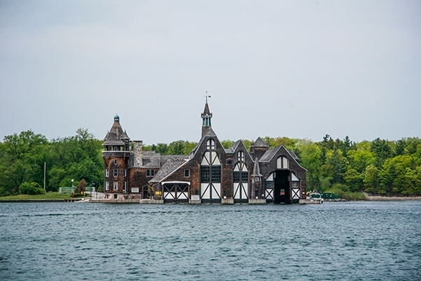 Adventure in the 1000 Islands, New York, USA and Ontario, Canada