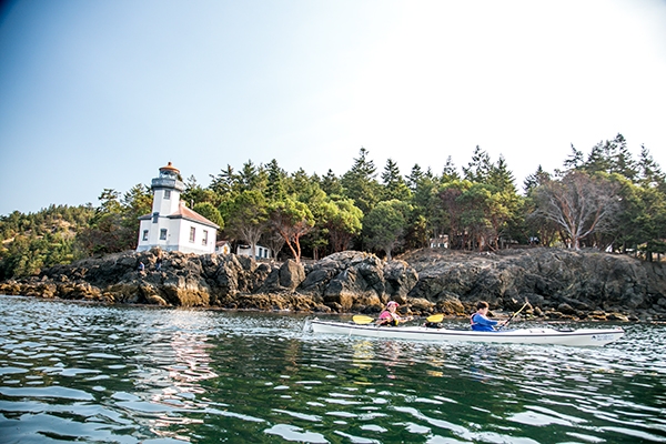 Kayaking the San Juan Islands in Washington