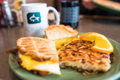 Descriptive essay introduction for college image