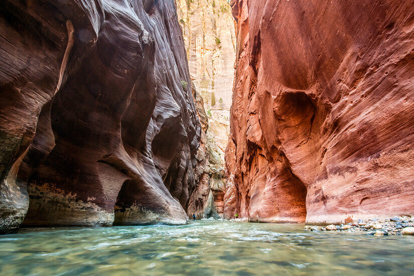 Hiking the Narrows in the Winter, Zion National Park, Utah